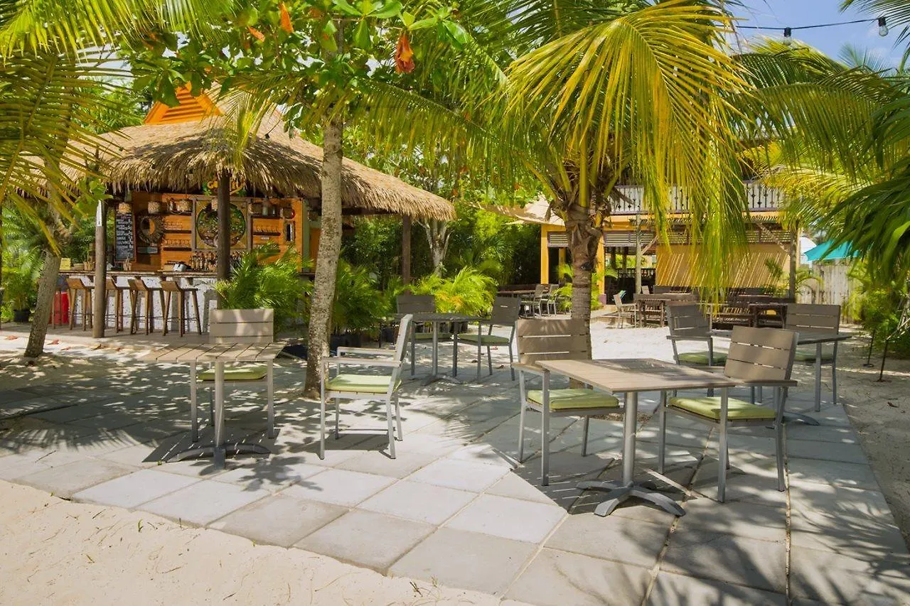 Hotel Country Country Negril