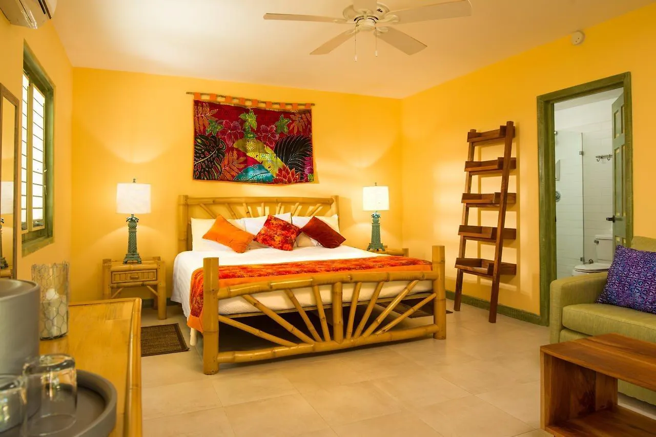 Hotel Country Country Negril